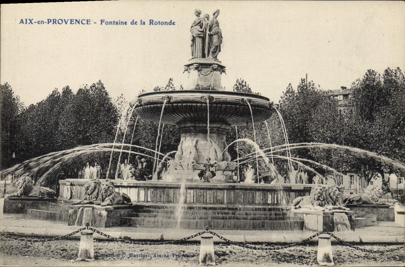 CPA Aix en Provence Fontaine de la Rotonde 