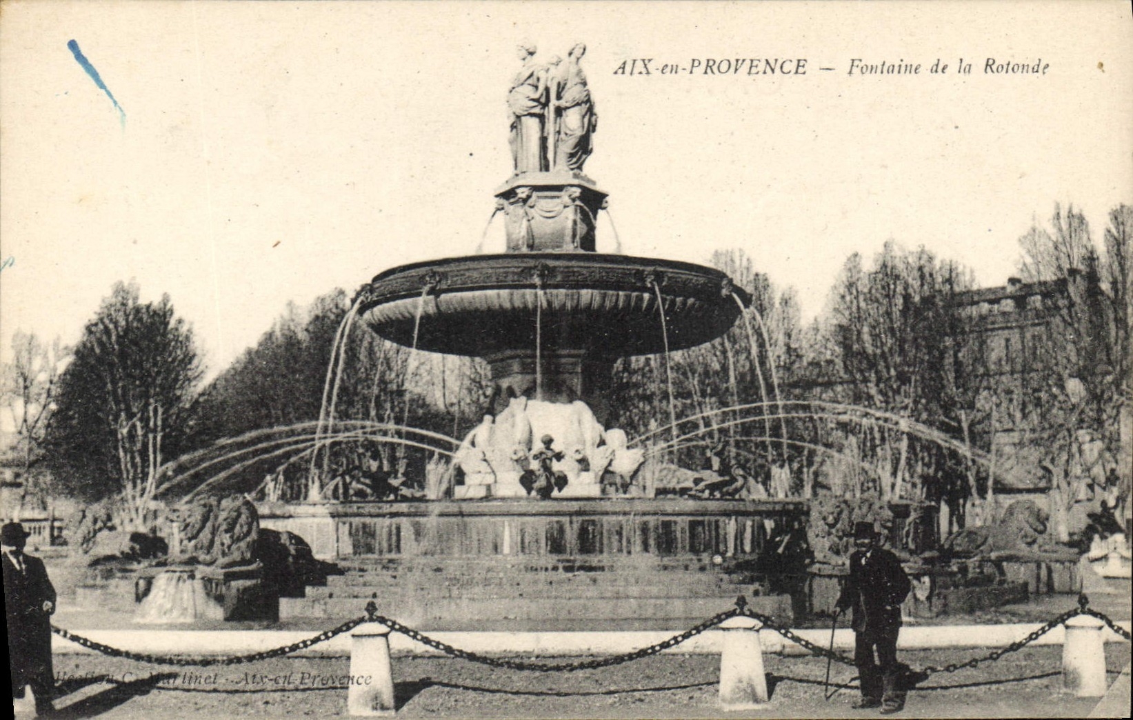 CPA Aix en Provence Fontaine de la Rotonde 