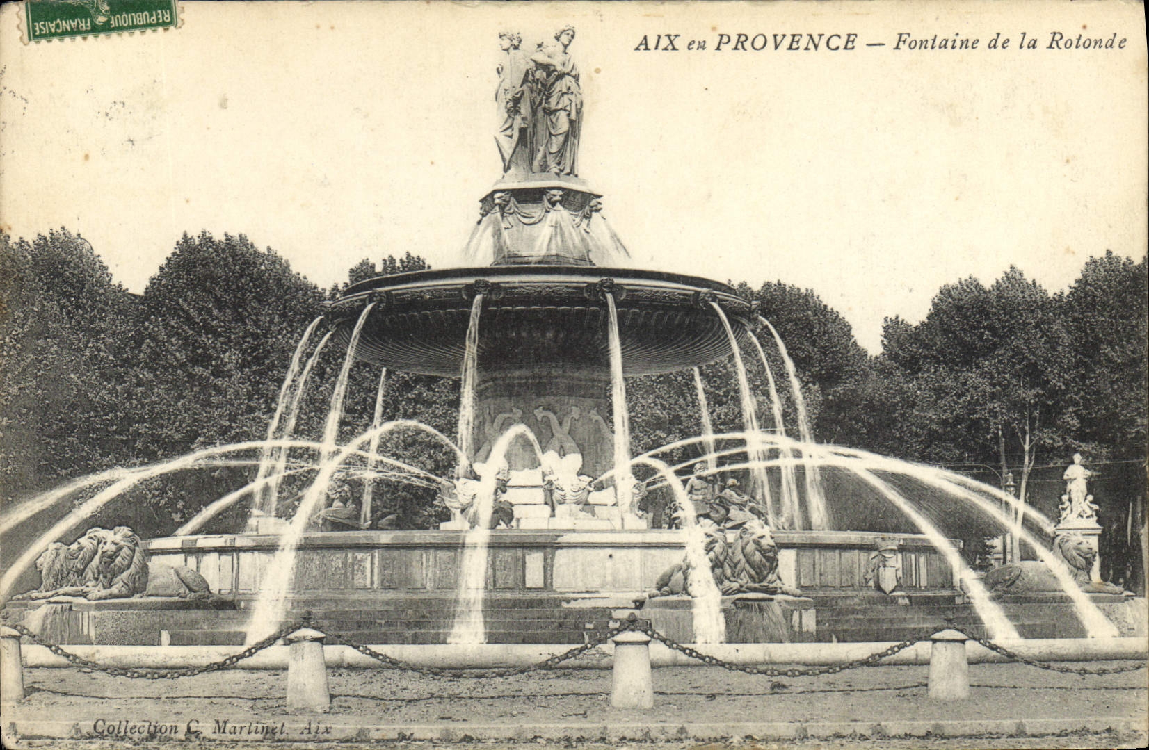 CPA Aix en Provence Fontaine de la Rotonde 