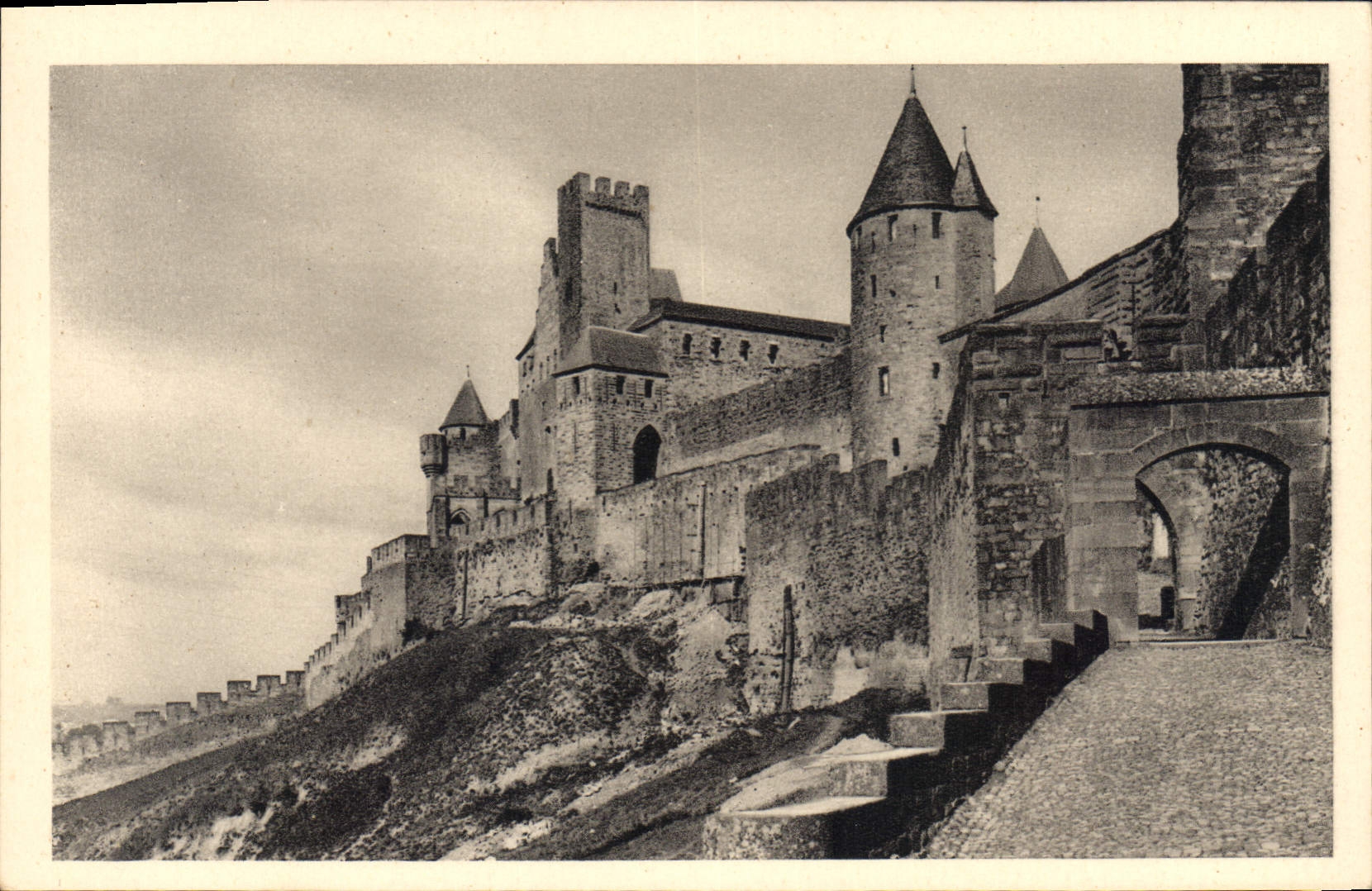 CPA La Porte d'Aude Carcassonne