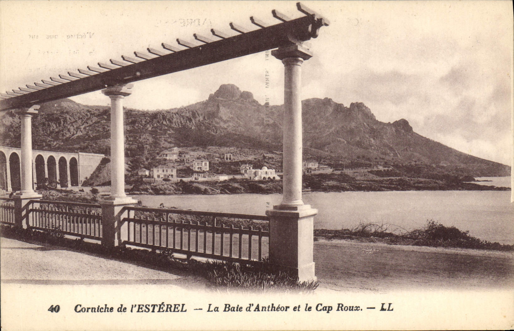 CPA Corniche de l'Esterel La Bae d'Antheor et le Cap Roux