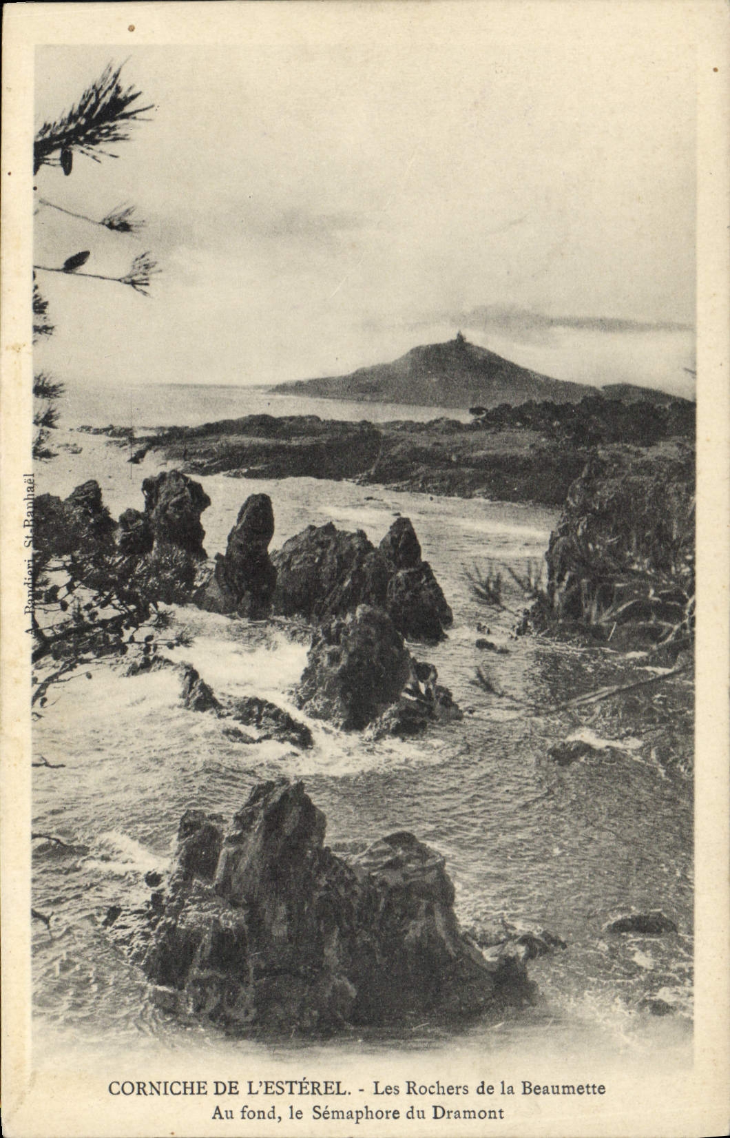 CPA Corniche de L'Esterel Les Rochers de la Beaumette 