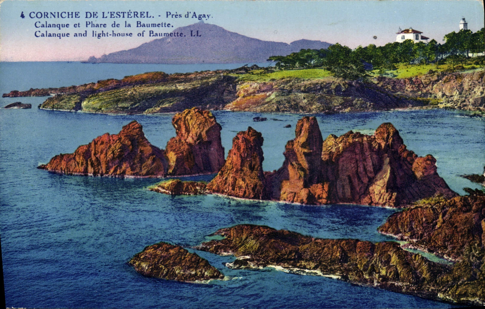 CPA Corniche de L'Esterel Pres d'Agay Calanque et Phare de la Beaumette 