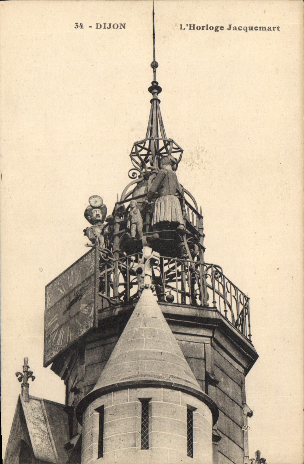 CPA Dijon L'Horloge Jacquemart 