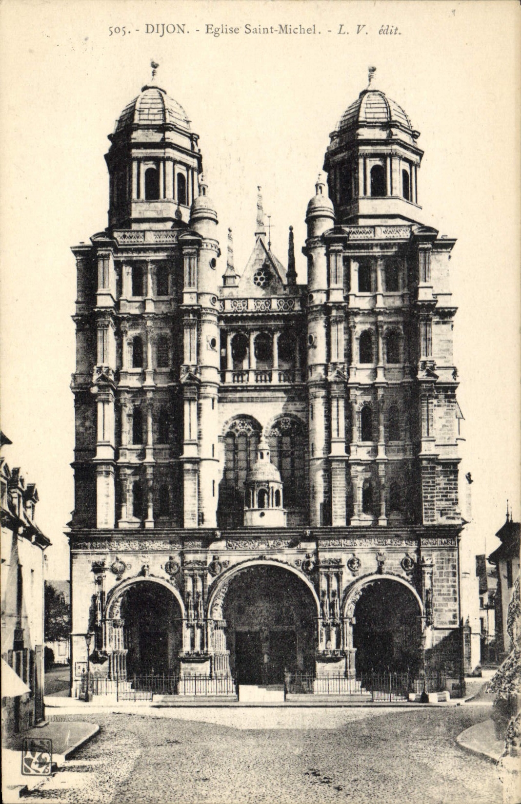 CPA Dijon Eglise Saint Michel L V 