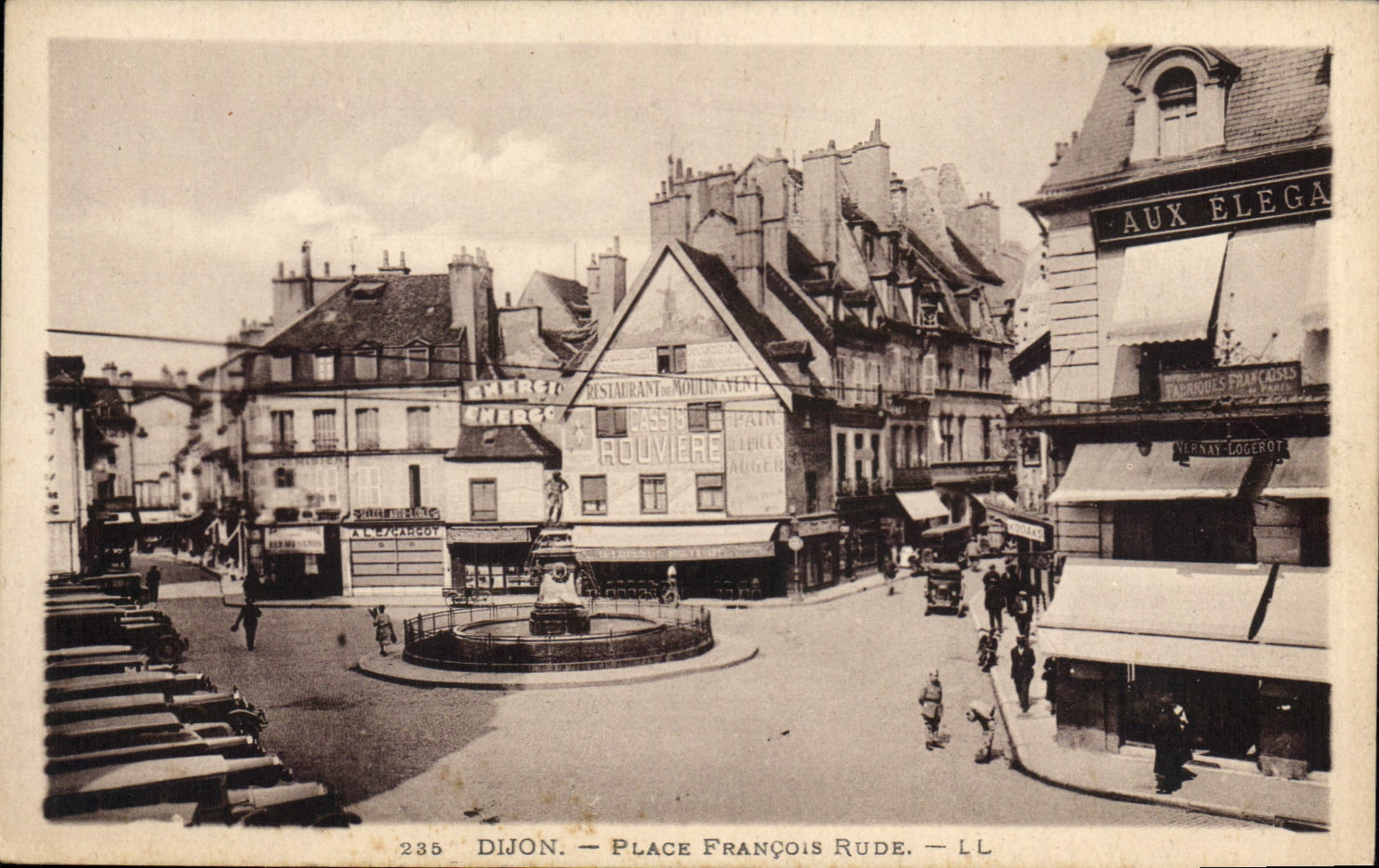 CPA Dijon Place Francois Rude 