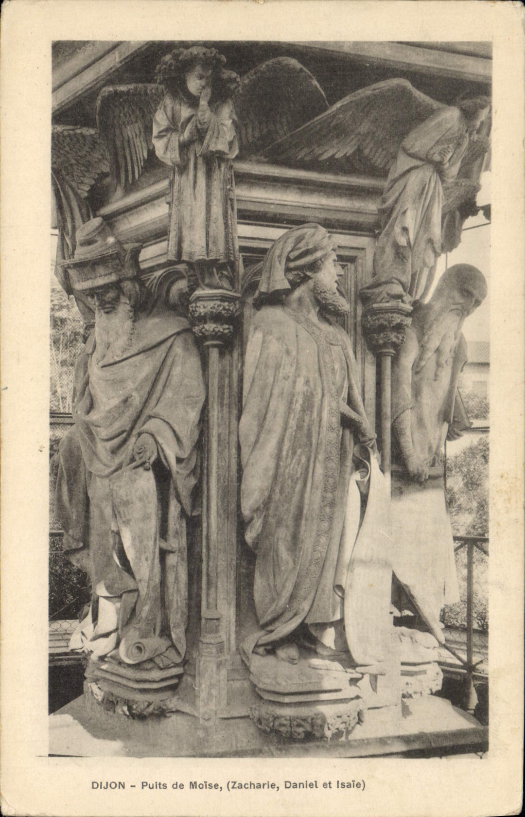 CPA Dijon Puits de Moise Zacharie Daniel et Isale 