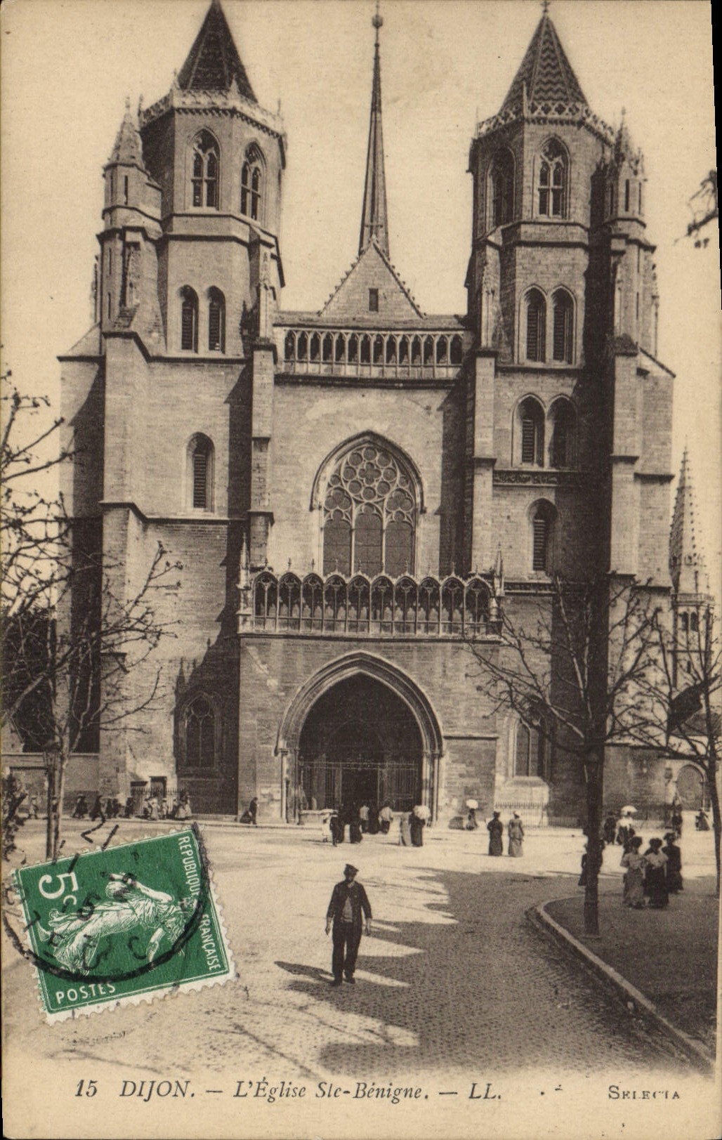 CPA Dijon L'Eglise Ste Benigne 