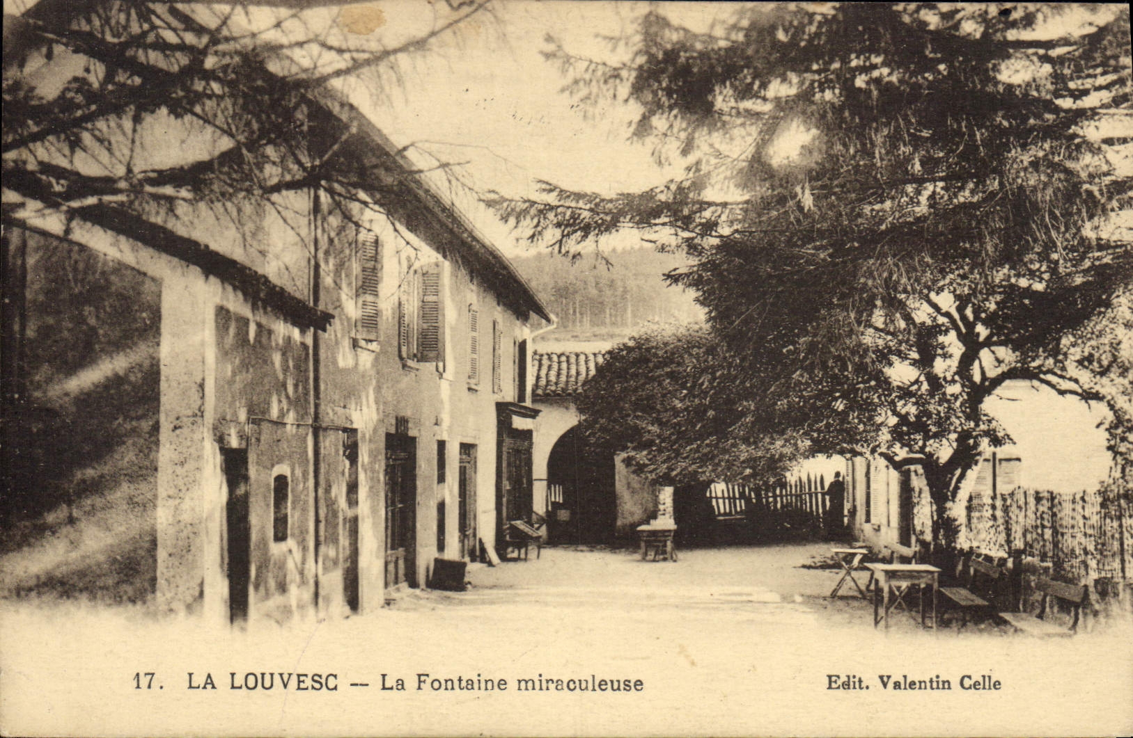 CPA La Louvesc La Fontaine miraculeuse Vignette La Tuberculose