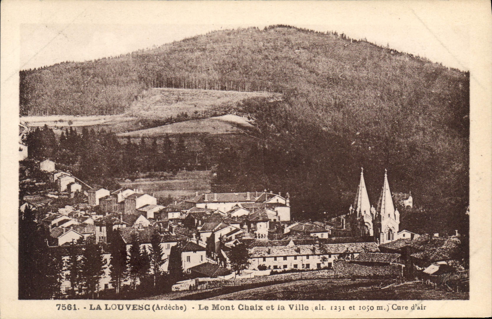 CPA La Louvesc Ardeche Le Mont Chaix et la Ville Cure d'air