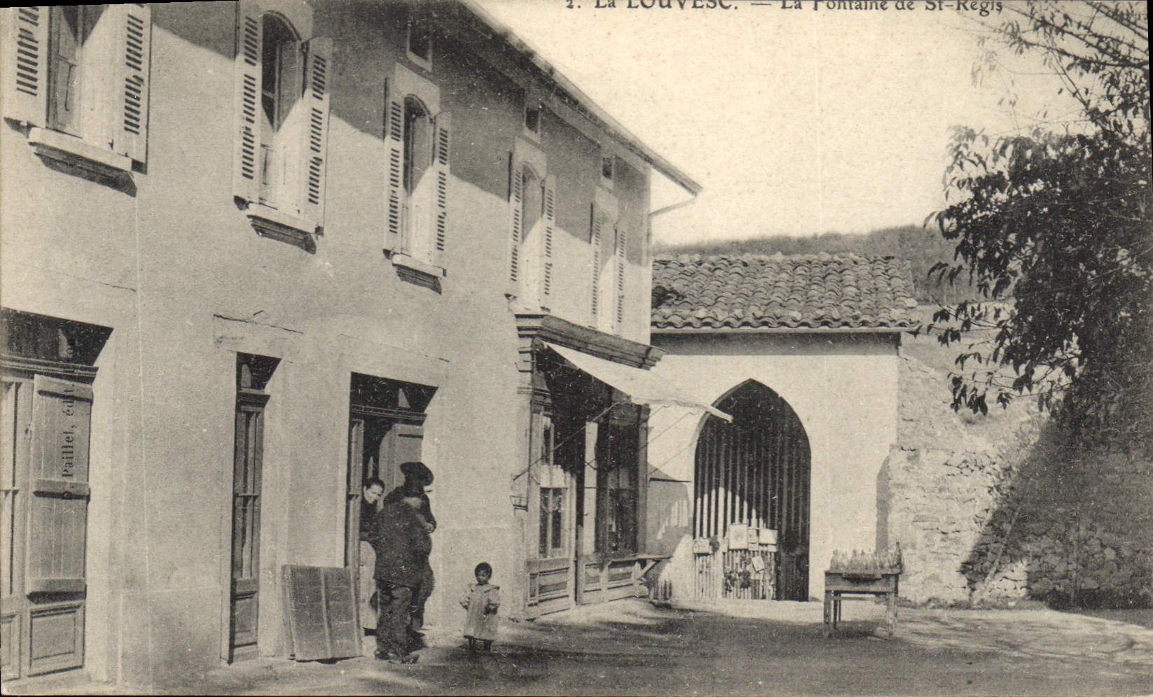 CPA La Louvesc La Fontaine de St Regis 