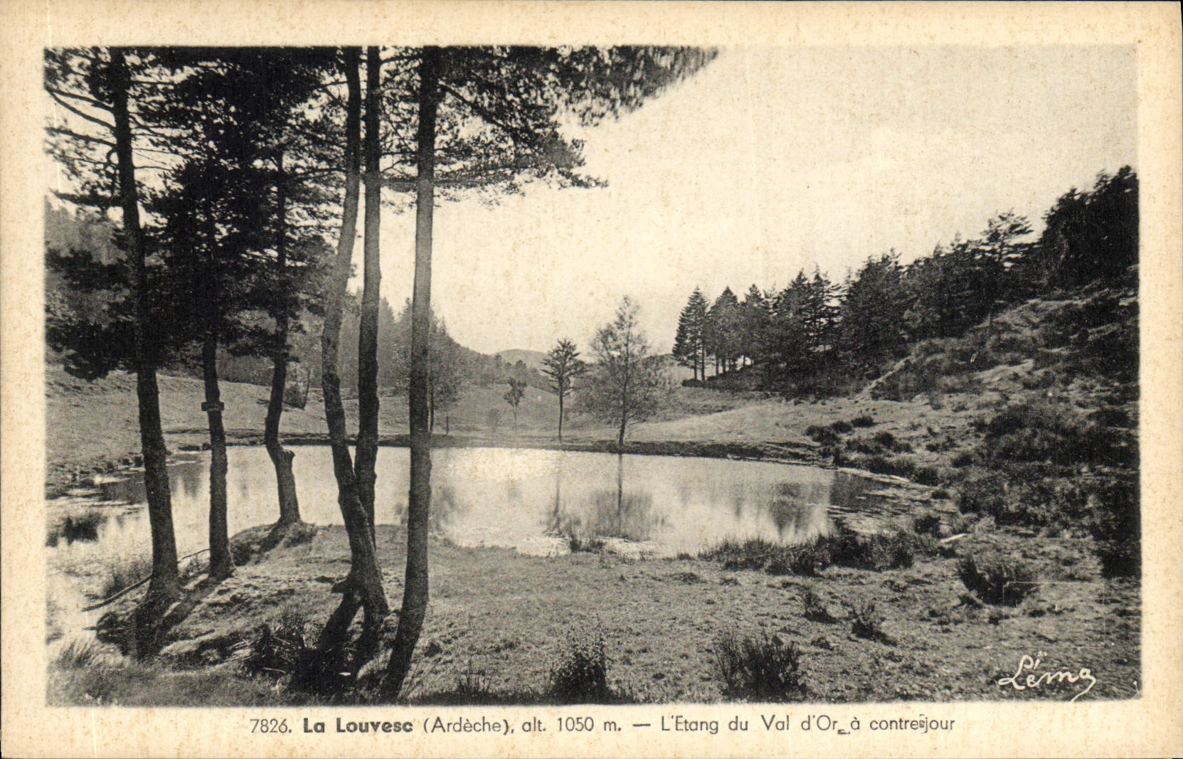 CPA La Louvesc Ardeche L'Etang du Val d'Or a contre jour 