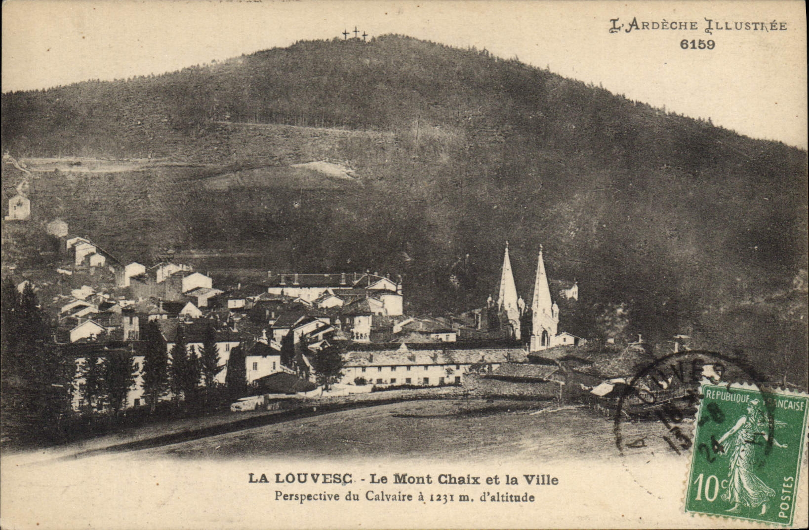 CPA La Louvesc Le Mont Chaix et la Ville Perspective du Calvaire