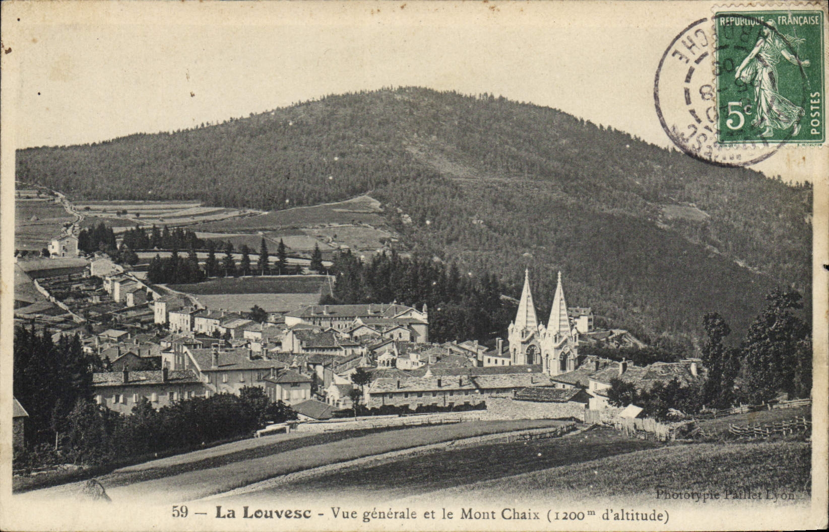 CPA La Louvesc vue generale et le Mont Chaix 