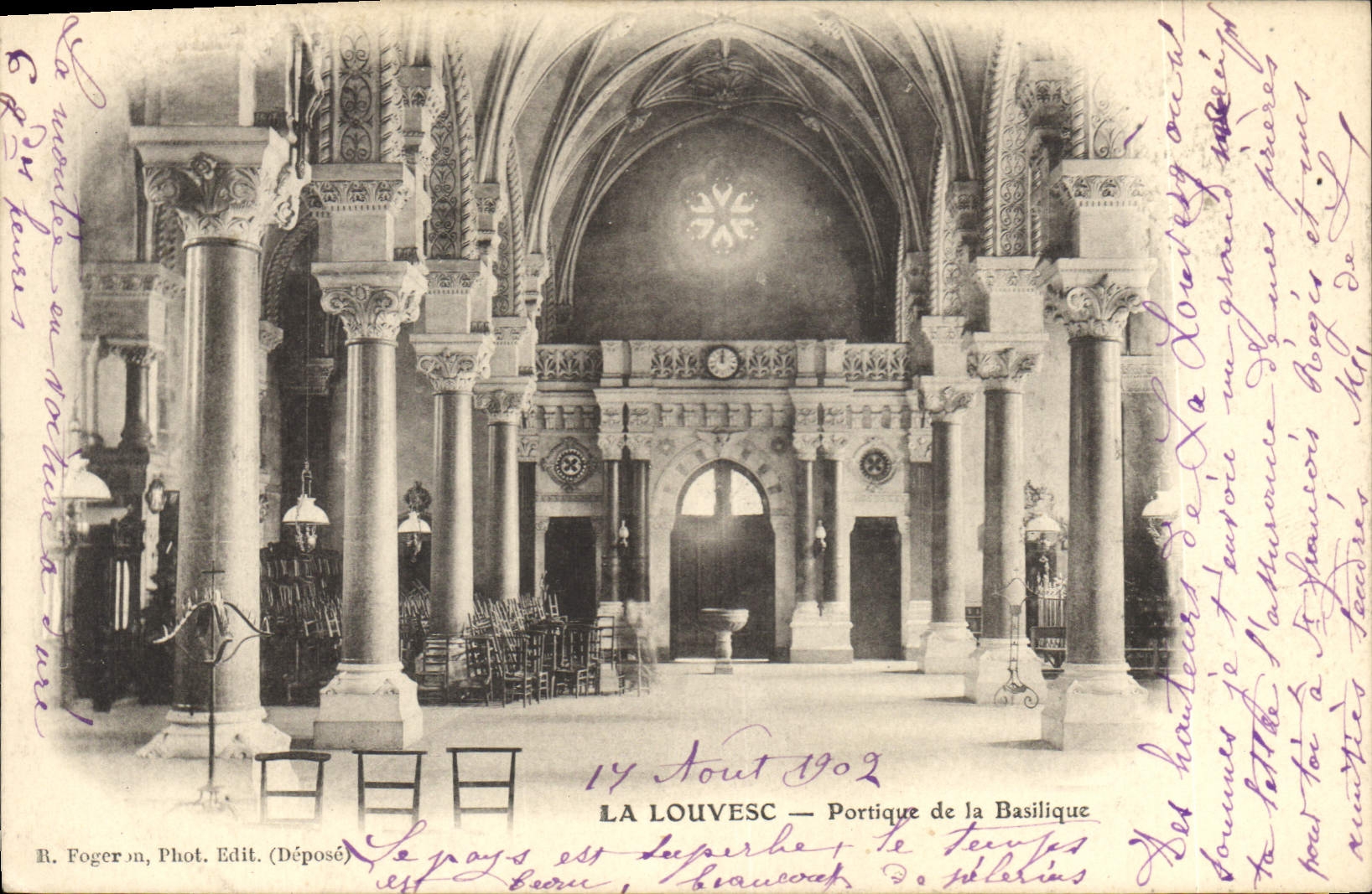 CPA La Louvesc Portique de la Basilique 