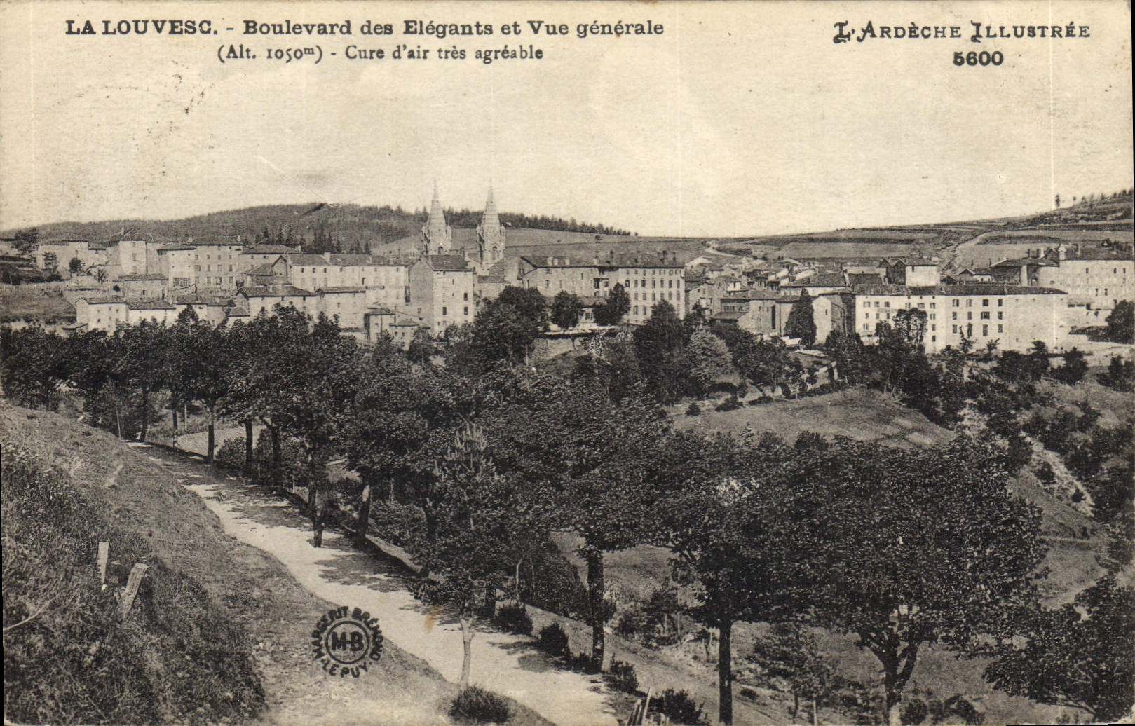 CPA La Louvesc Boulevard des Elegants et vue generale Cure d'Air tres Agreable