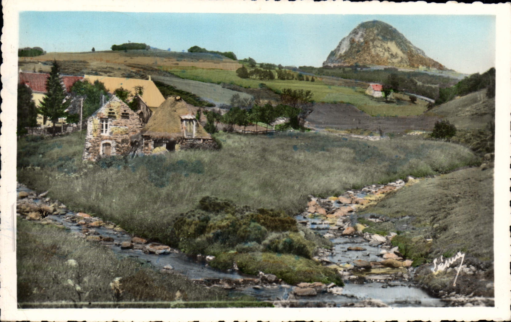 CPA Le Gerbier des Joncs (Ardeche) alt 1554 m Le premier confluent de la Loire au Cros de Lizeret (1