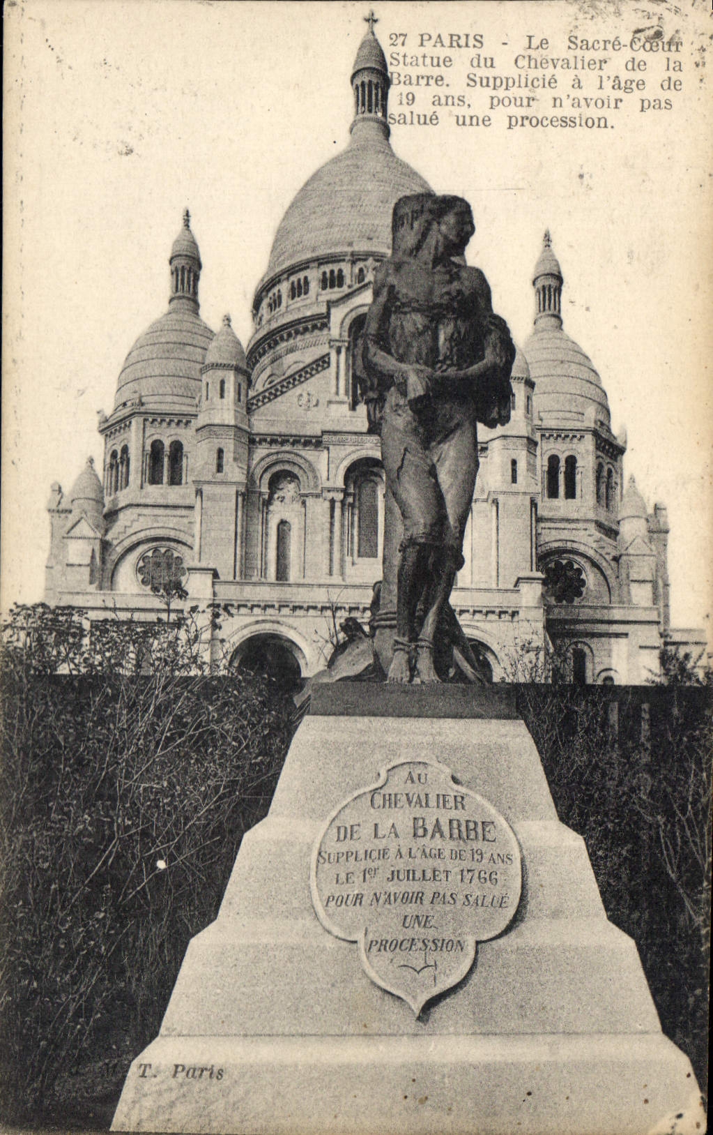CPA Paris Le Sacre Coeur Statue du Chevalier de la Barre supplicite a l'age de 19 ans pour n'avoir p