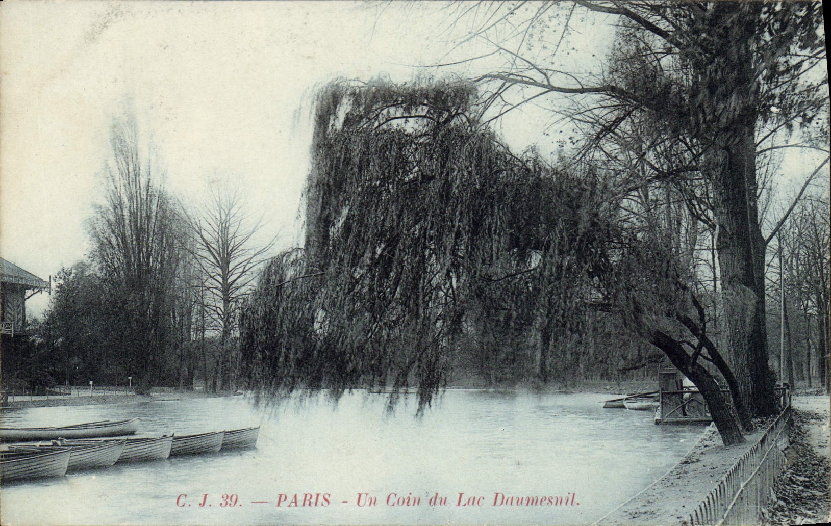 CPA Paris Un Coin du Lac Baumesnil