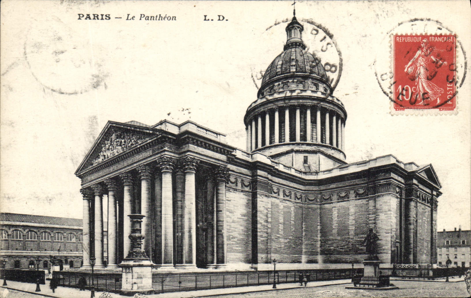 CPA Paris Le Pantheon