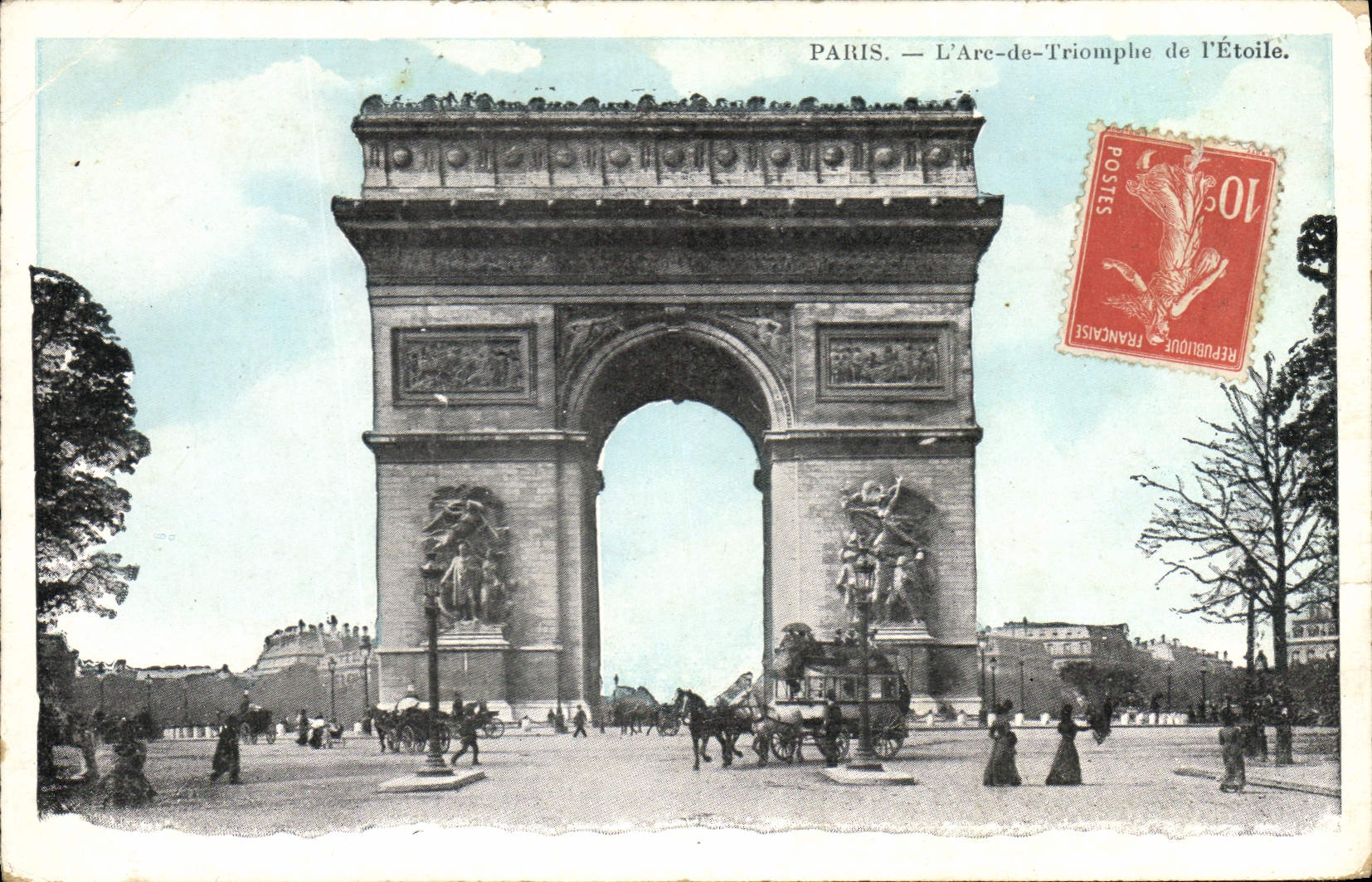 CPA Paris L'Arc de Triomphe de l'Ecole
