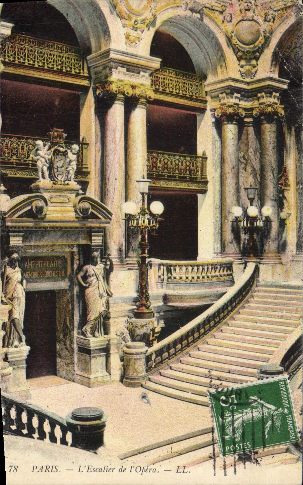 CPA Paris L'Escalier de l'Opera