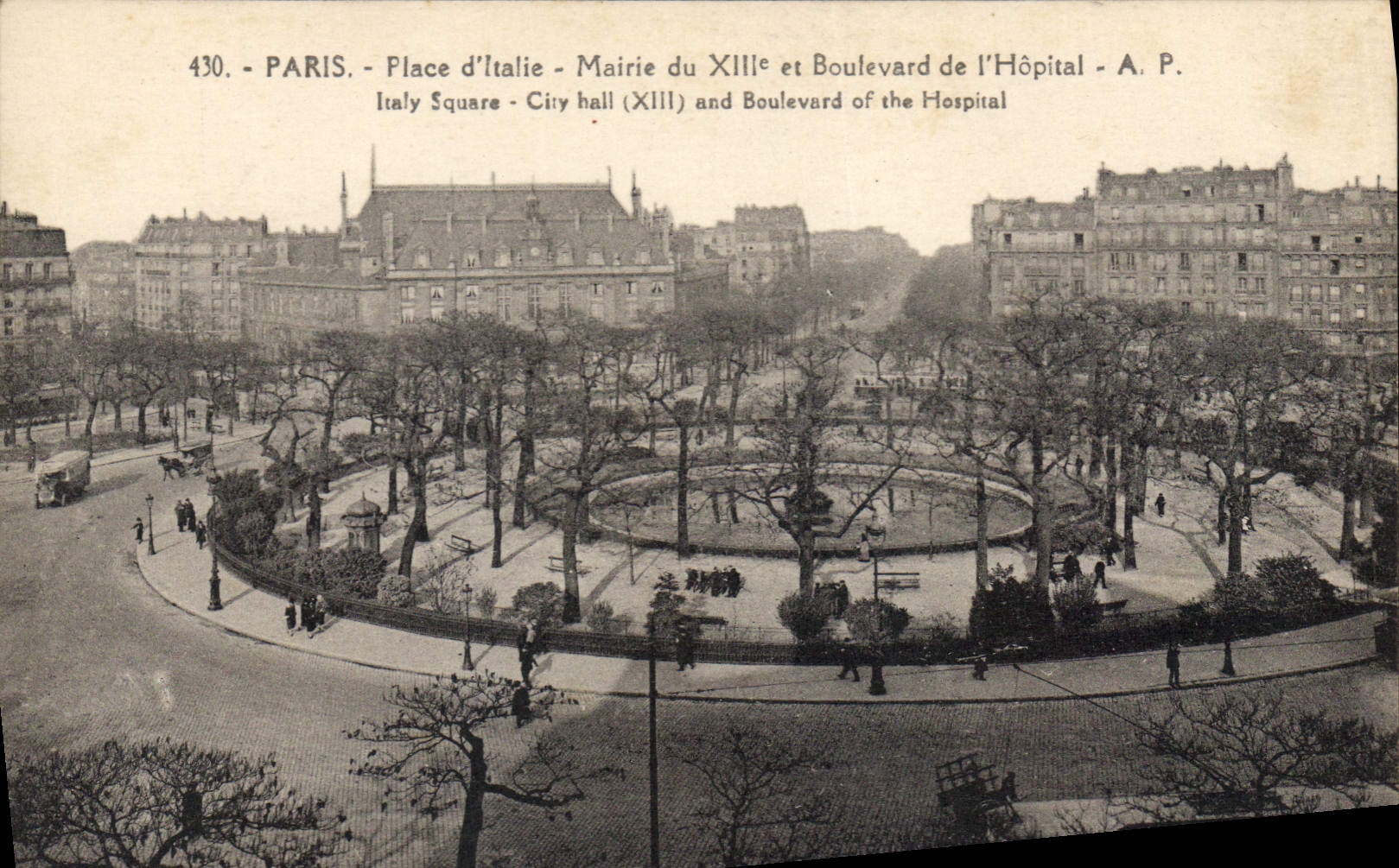 CPA Paris Place d'Italie Mairie du XIIIe et Boulevard de l'Hopital