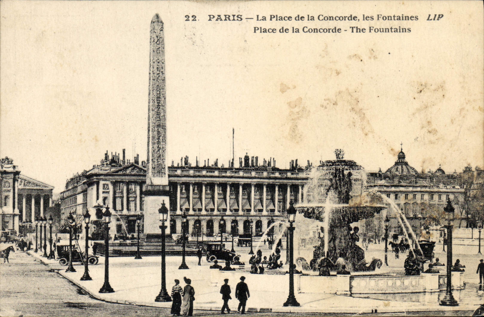 CPA Paris La Place de la Concorde Les Fontaines