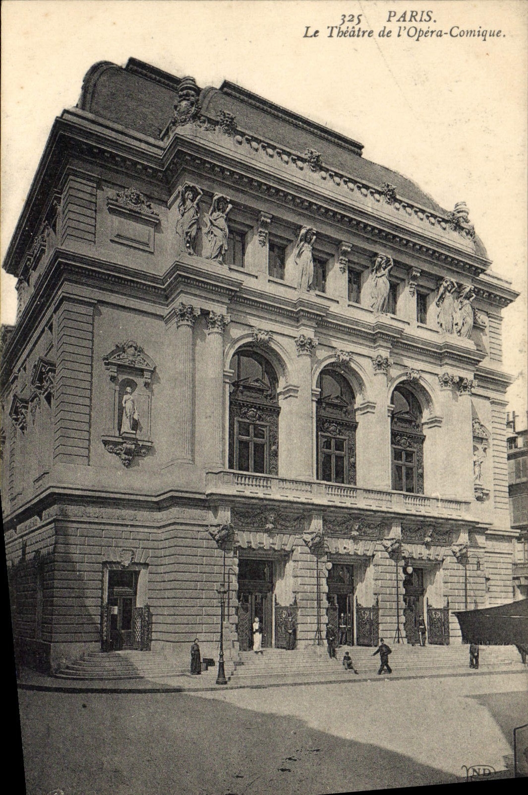 CPA Paris Le Theatre de l'Opera Comique