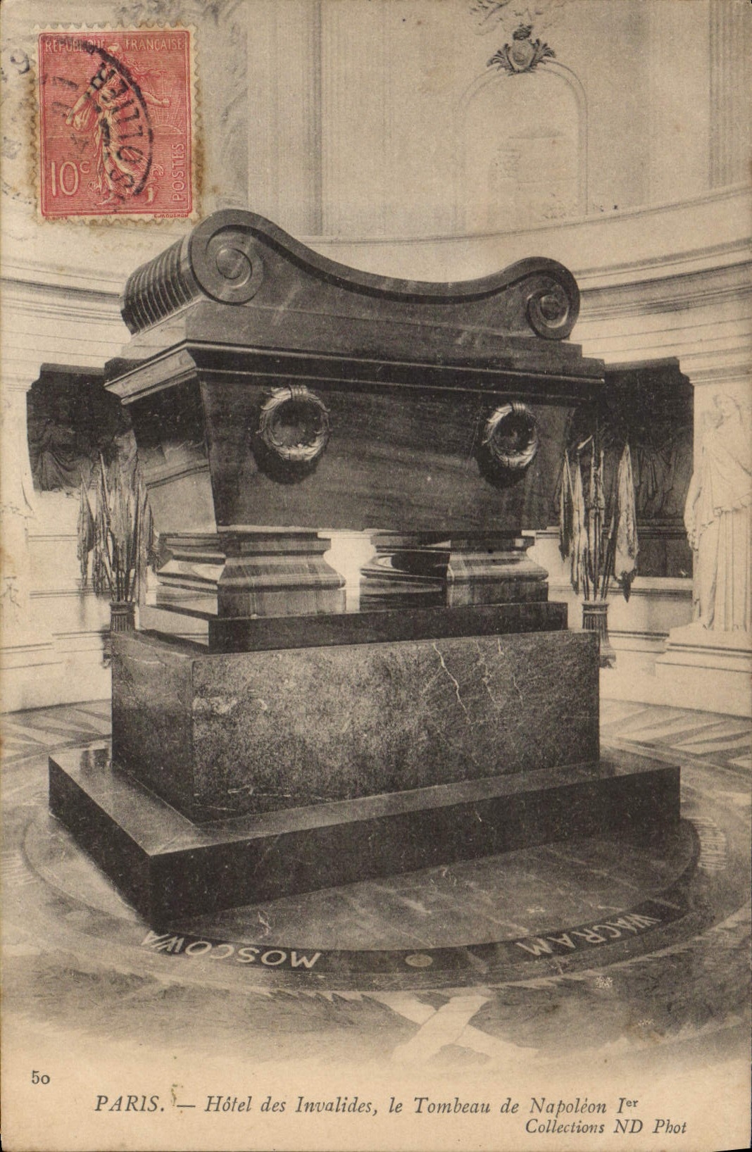 CPA Paris Hotel des Invalides Le Tombeau de Napoleon 1er