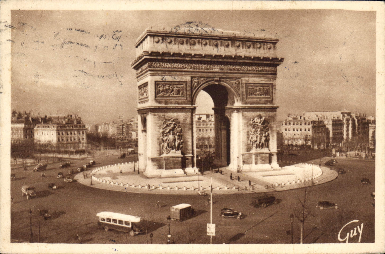 CPA Paris Place et Arc de Triomphe