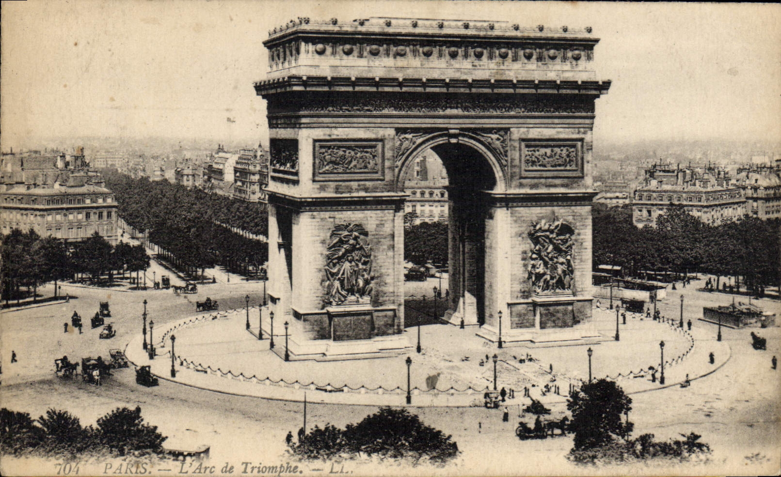 CPA Paris L'Arc de Triomphe