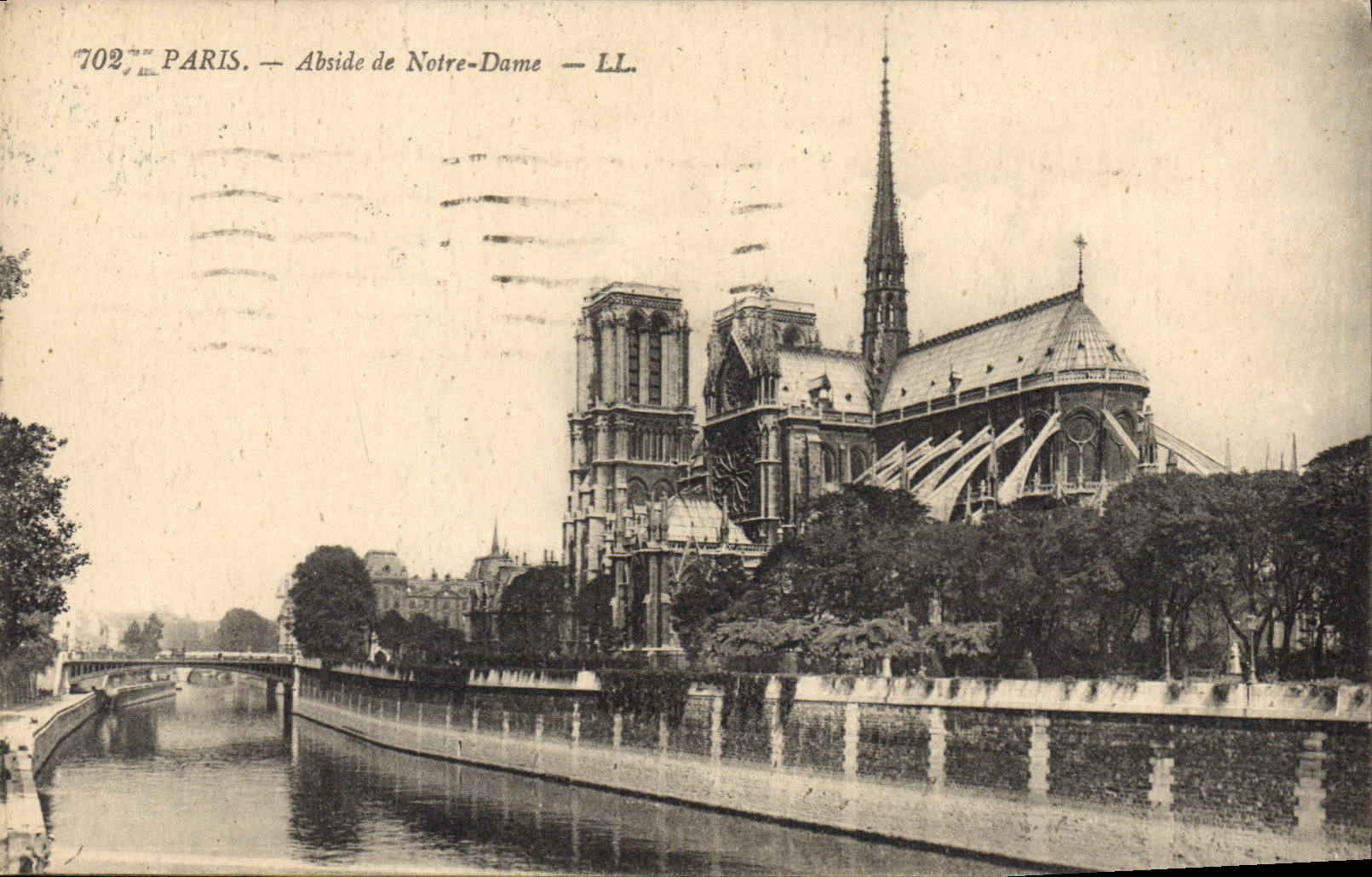 CPA Paris Abside de Notre Dame
