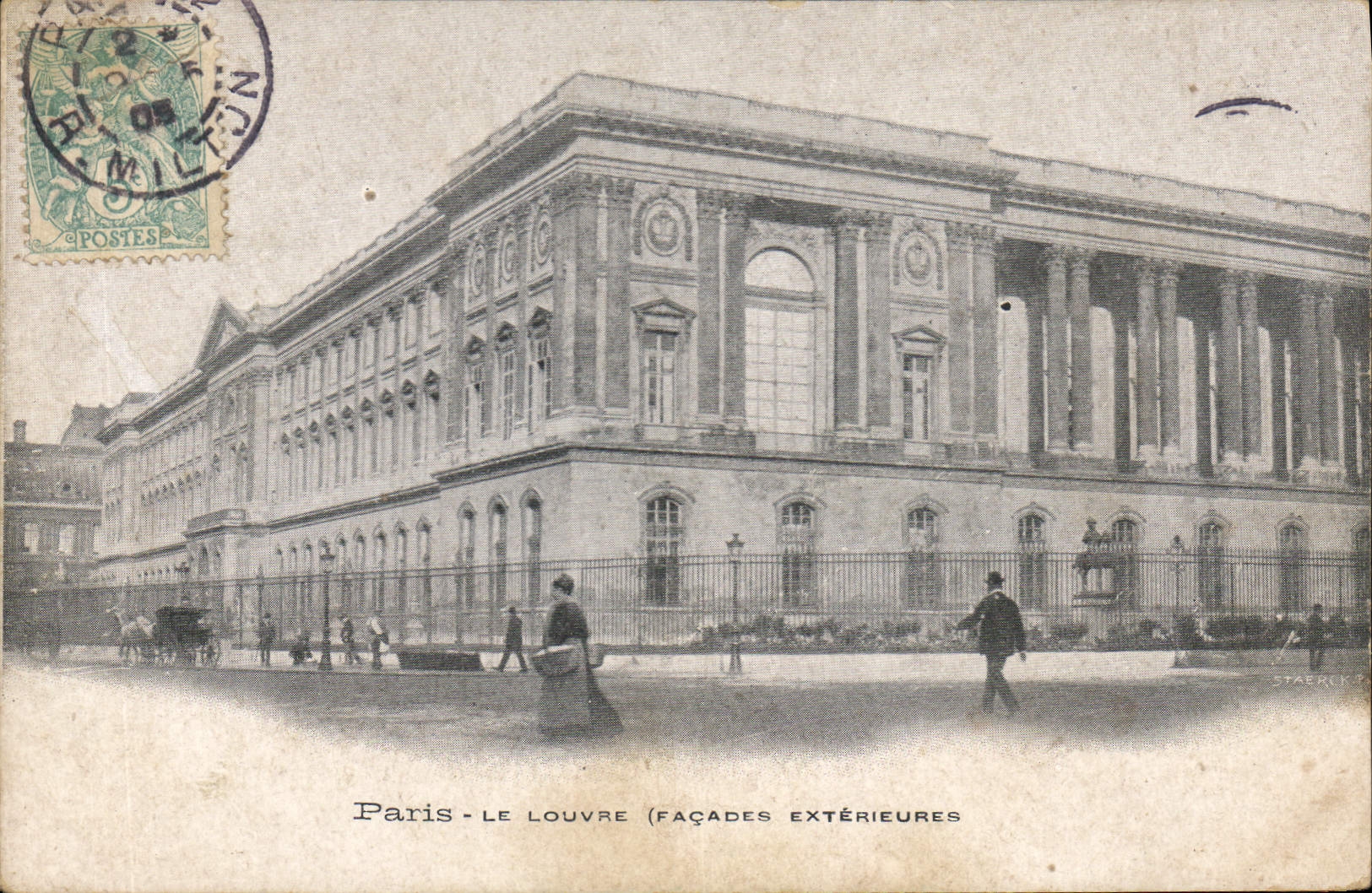 CPA Paris Le Louvre(Facades exterieures)