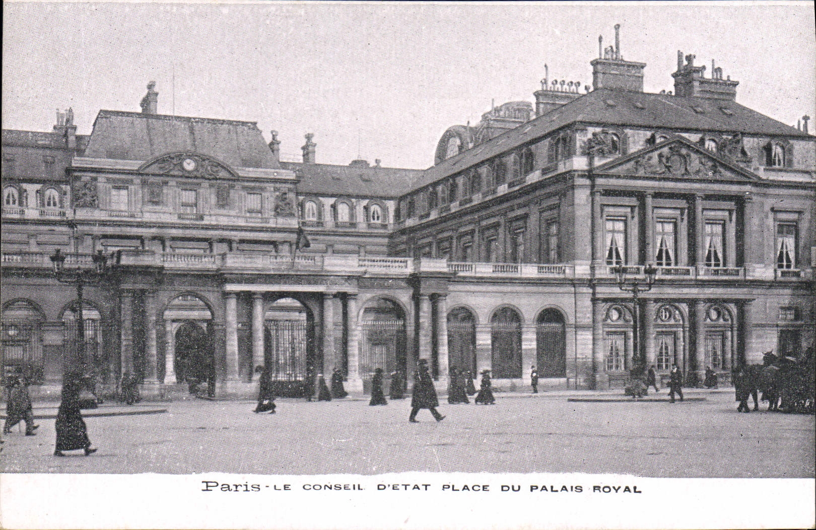CPA Paris Le Conseil d'Etat Place du Palais Royal