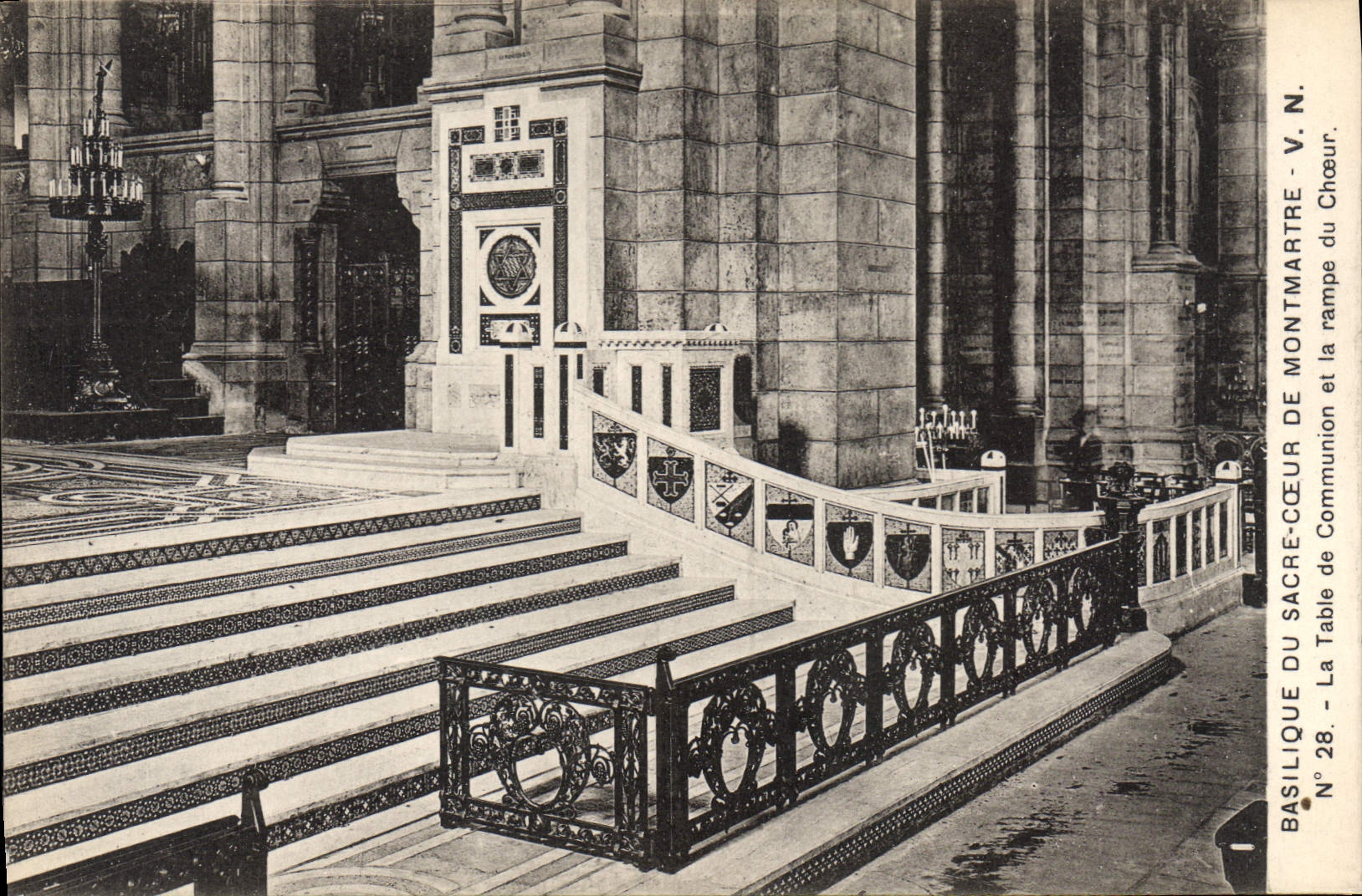 CPA Basilique du Sacre Coeur de Montmartre La Table de Communion et la rampe du Choeur