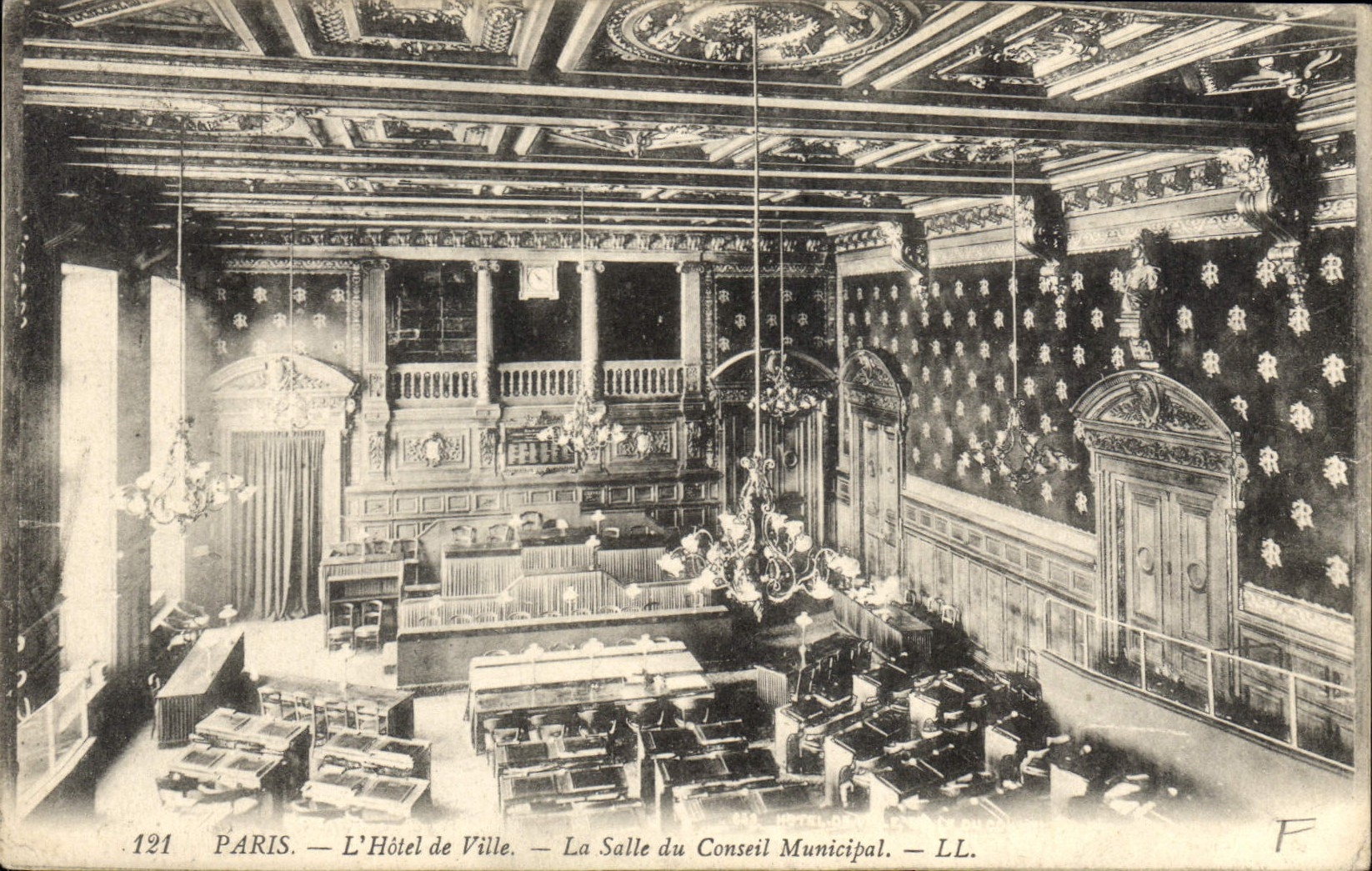 CPA Paris L'Hotel de Ville La Salle du Conseil Municipal