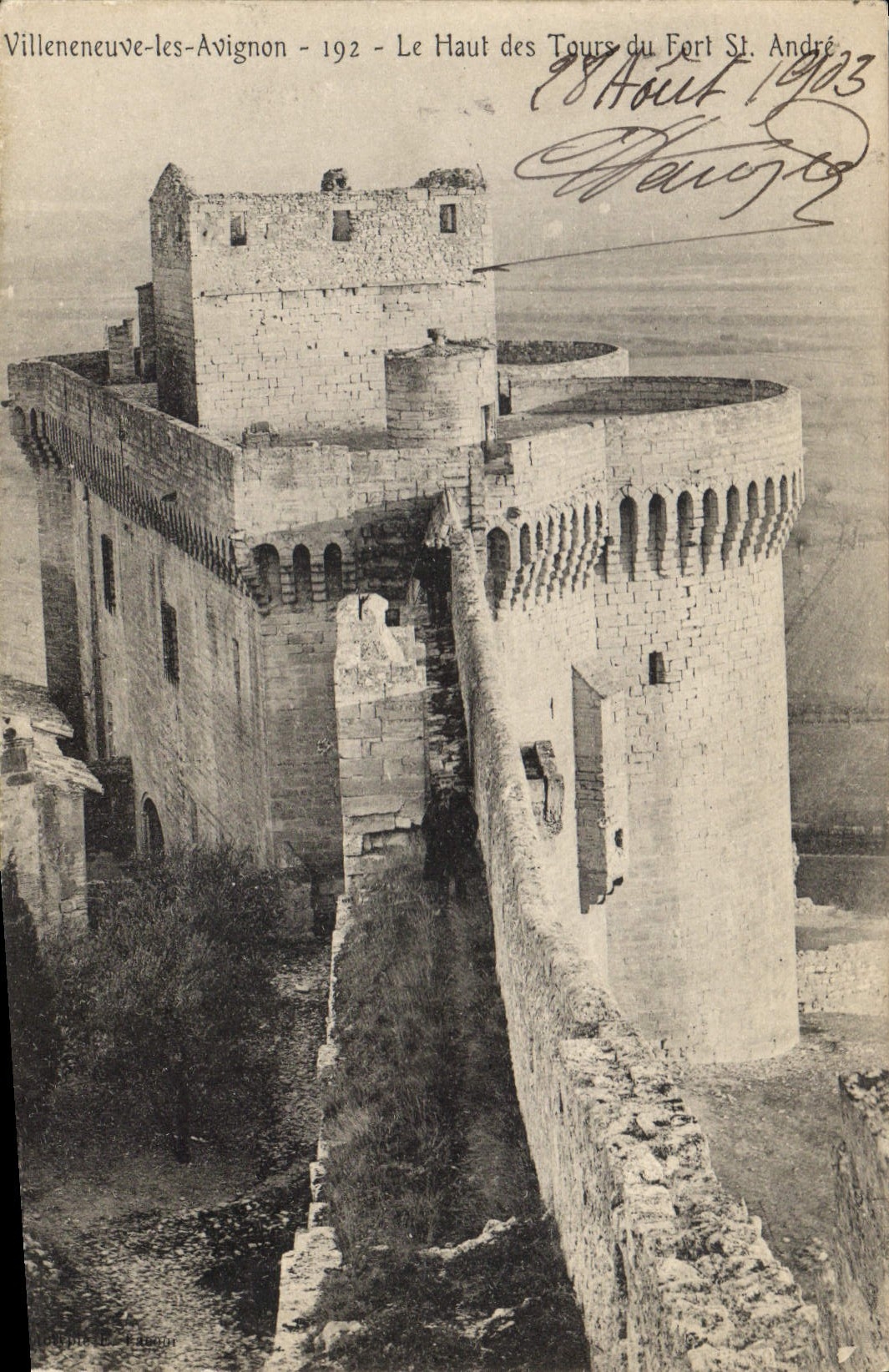CPA Villeneuve les Avignon Le Haut des Tours du Fort St Andre