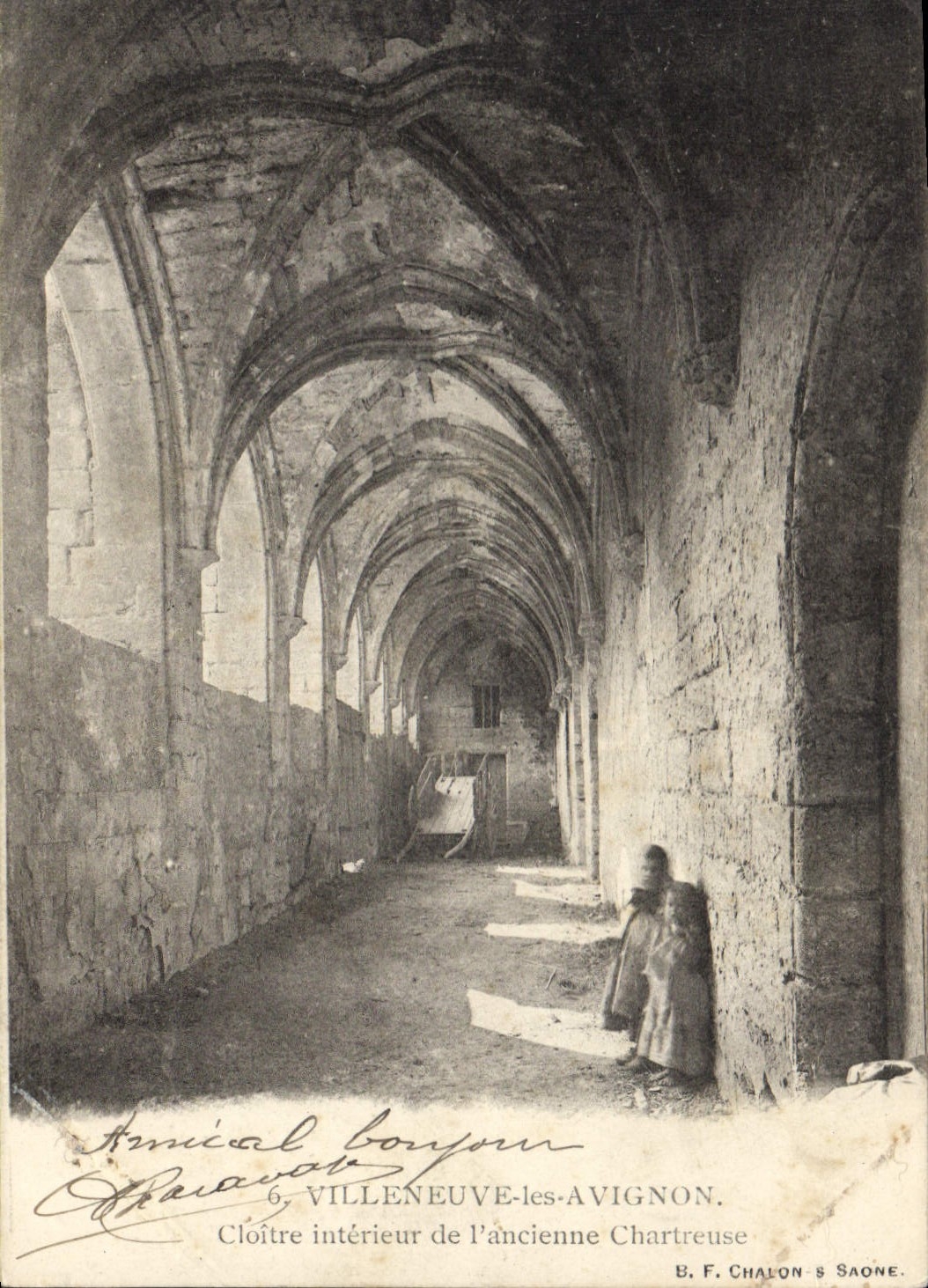 CPA Villeneuve les Avignon Cloitre interieur de l'ancienne Chartreuse