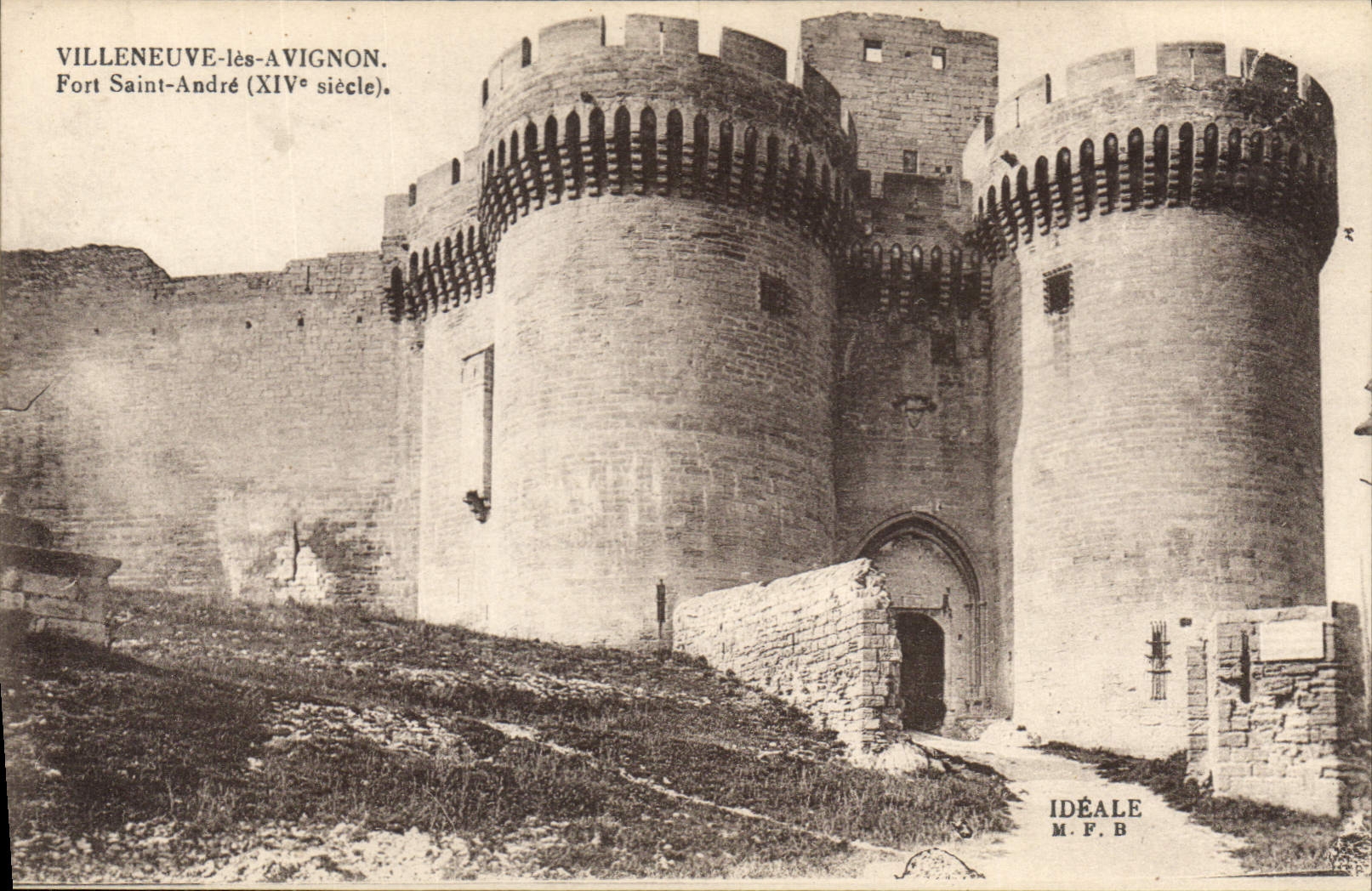 CPA Villeneuve les Avignon Fort Saint Andre (XIV siecle)
