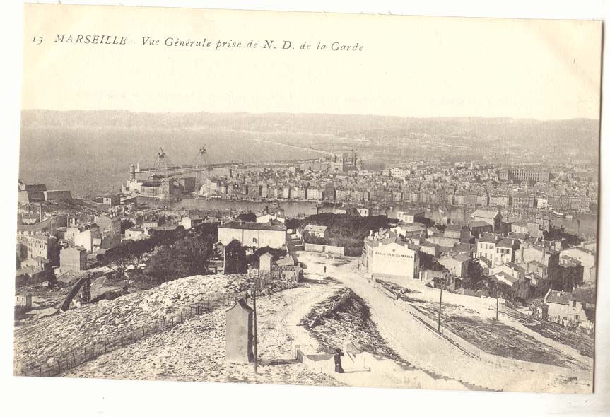 Marseille CPA Vue generale prise de ND de la Garde
