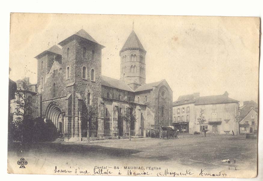 CAntal CPA Mauriac l'eglise