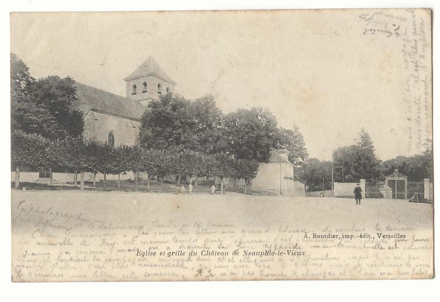 CPA Eglise et grille du chateau de Neauphle le Vieux