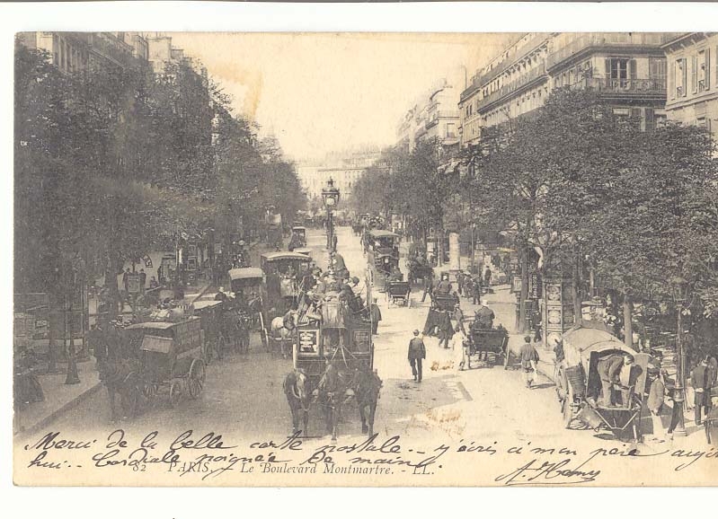 Paris (9eme) CPA Le boulevard Montmartre (tres animee)