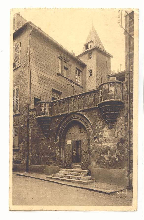 Rodez CPA Place Adrien Rozier Vieille maison