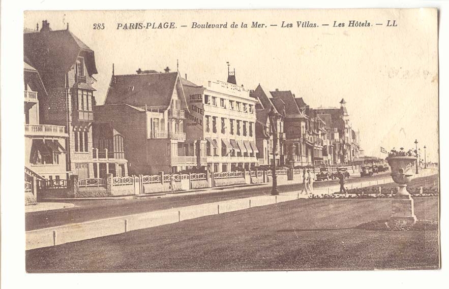 Paris Plage CPA Boulevard de la mer Les villas Les Hotels