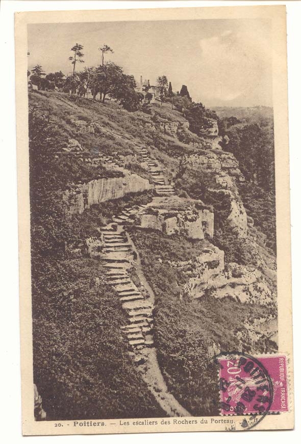 Poitiers CPA Les escaliers des rochers du Porteau