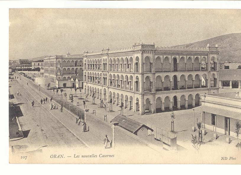 Algerie Oran CPA Les nouvelles casernes