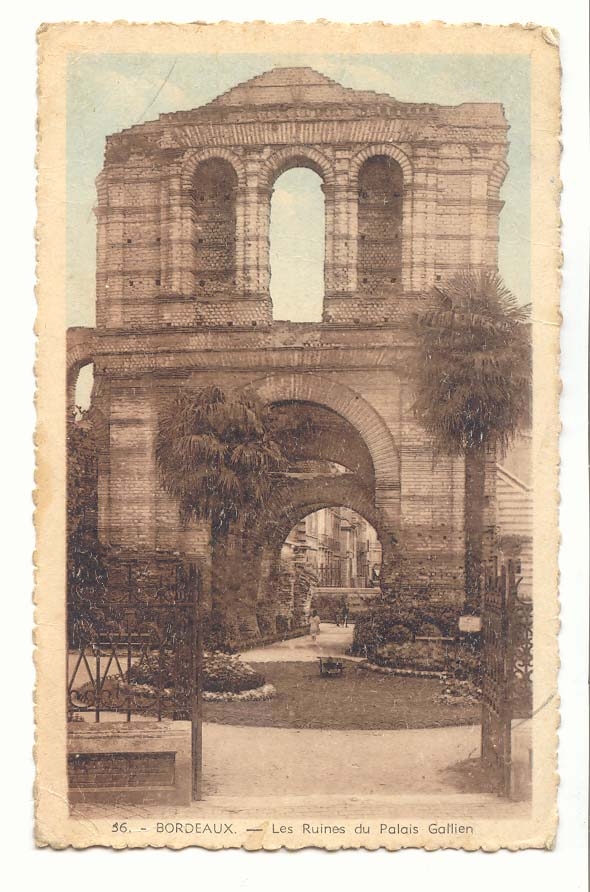 Bordeaux CPA Les ruines du palais Gallien (antiquite Rome)