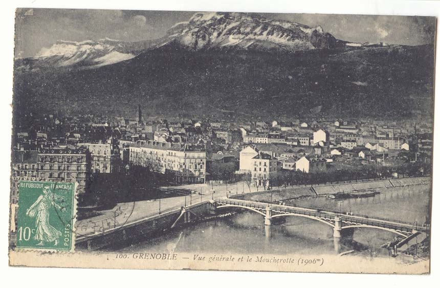 Grenoble CPA Vue generale et le Moucherotte (1906m)